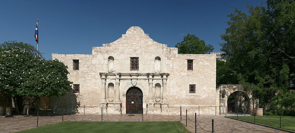 Panoramic view of the Alamo in San Antonio on a clear day
